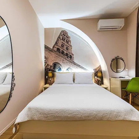 Pjaca Гостевой дом Сплит