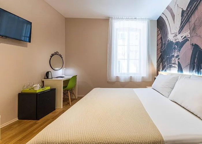 Guest house Pjaca 4*